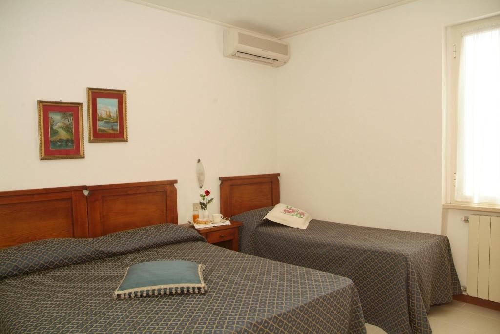 C.A.V. Residenza Prisco Aparthotel Marina di Grosseto Room photo